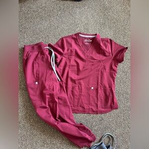 Women’s Fabletic Scrubs